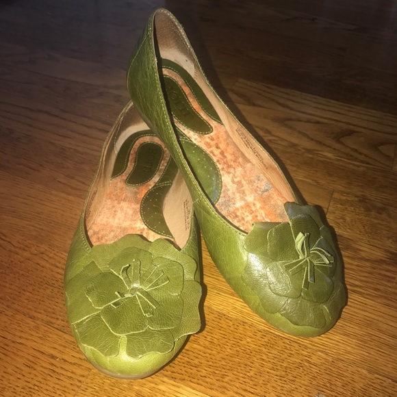 born ballet flats